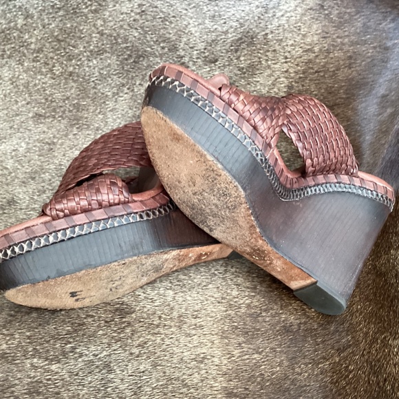 Vince Camuto Signature Vi Lenny Latigo Wrap Leather Wedges - Picture 7 of 11